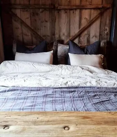 Tatil Evi Gardshus Naustdal i Sunnfjord