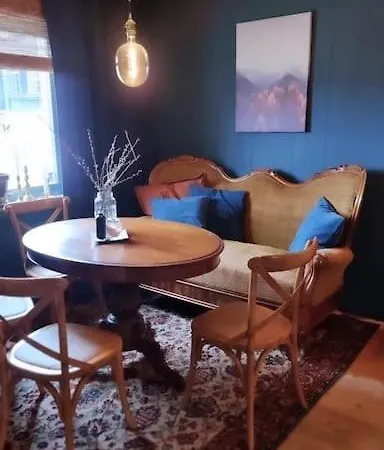 Gardshus Tatil Evi Naustdal i Sunnfjord